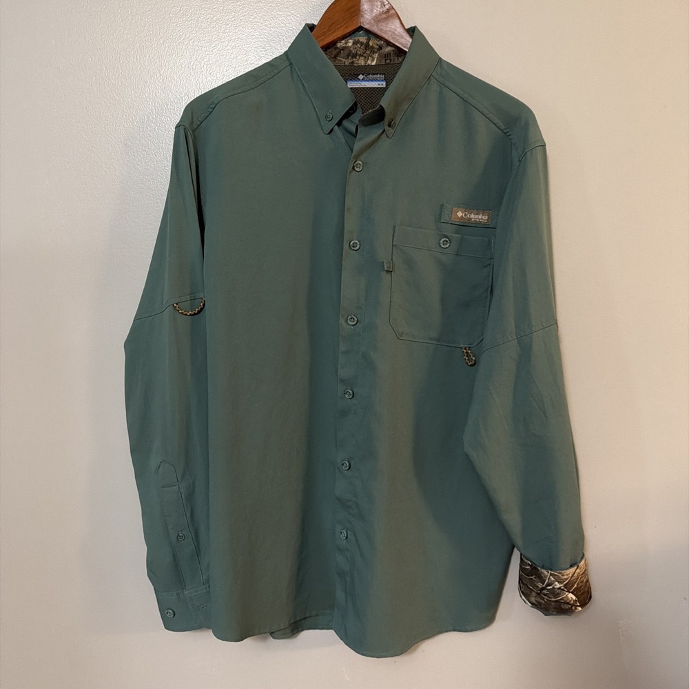 columbia Phg shirt men's medium long sleeve Green Camo Trim Hunting